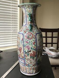 2. Rare Large Chinese Antique Famille Rose Porcelain Vase 19th Centurys