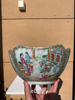 A 19th c. Antique Chinese Canton Rose Medallion LARGE Punch Bowl