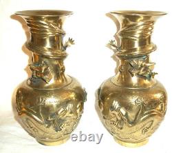 A Fine Rare Pair Large Chinese Bronze Vase Cast with Dragons Ming Xuande Marks