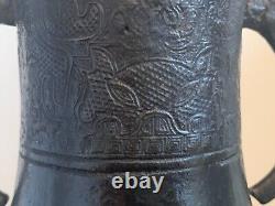 A LARGE CHINESE ARCHAISTIC BRONZE VASE, SONG DYNASTY 37cm HIGH