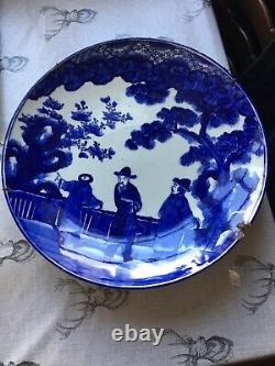 A large Chinese late 18th Century Charger