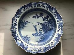 A rare, large Chinese export blue & white basin, 18th C, Diameter 41 cm