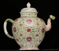 A very large Chinese porcelain famille rose tea pot, 19th century