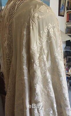 Antique Chinese Hand Embroidered Pure Silk Piano Shawl Cream Colour Large