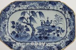 Antique Chinese platter 18th century, blue and white, large 27cm Kangxi Qing