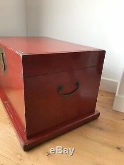 Antique Large Asian Chinese Red Laquered Wooden Storage Trunk Chest Qing Dynasty