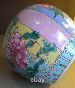 Antique Large Chinese Famille Rose / polychrome Lidded Jar