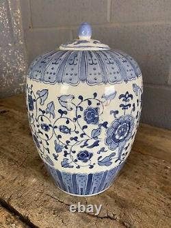 Antique Vintage Style Blue White Ginger Jar Floral Country House LARGE