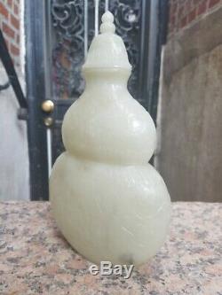 Beautiful Large Chinese Jade Vase