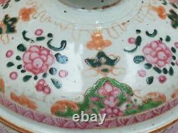 Chinese 18th century large deep bowl and cover