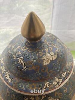 Chinese Antique Large Vase qianlong mark period Very Rare