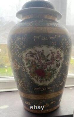 Chinese Antique Large Vase qianlong mark period Very Rare