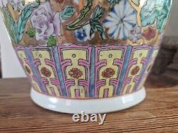 Chinese Gold Millefleur Large Vase 18