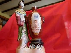 EARLY 20th CENTURY LARGE CHINESE SWATOW BREWERY ADVERTISING VASE / FLASK