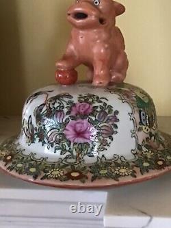 Early 20th Century Large Famille Rose Temple Jar