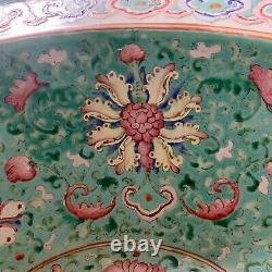 Fine Large Antique Chinese Famille Rose Porcelain Basin, QING DYNASTY