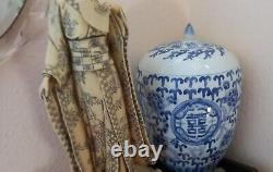 GINGER JAR Antique Vintage Chinese VERY LARGE Lidded Ginger Jar Blue & White