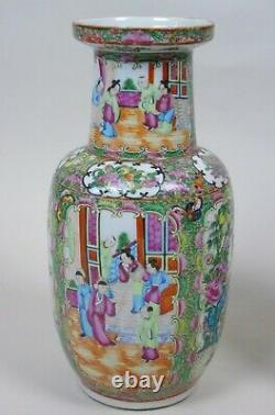 Good Large Pair Chinese Famille Rose Rouleau Vases 19th Century
