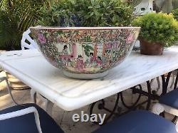 Large 14 Inch Chinese Export Porcelain Rose Medallion Punch Bowl Centerpiece