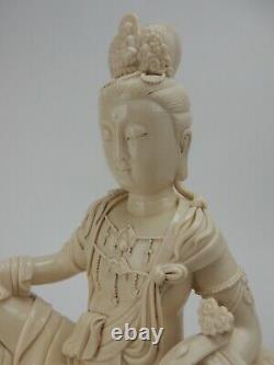 Large Antique Chinese Blanc De Chine Guanyin, 19th century Qianlong Mark 15