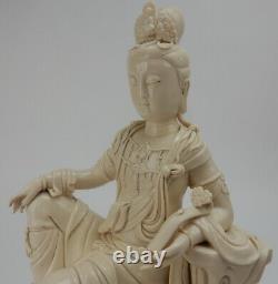 Large Antique Chinese Blanc De Chine Guanyin, 19th century Qianlong Mark 15