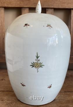 Large Antique Chinese Famille Rose Porcelain Birds Lidded Vase