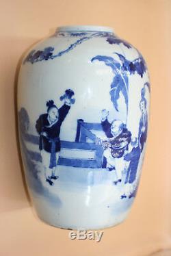 Large Antique Chinese Porcelain Blue and White Figures Picture Jar Vase Marks
