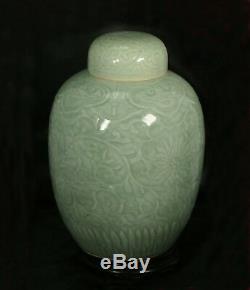 Large Antique Qing Dynasty Chinese Relief Decorated Celadon Glazed Jar withlid