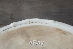 Large Antique lidded bowl with polychrome decoration Tongzhi period