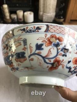 Large Chinese Imari bowl, Kangxi or Yongzheng