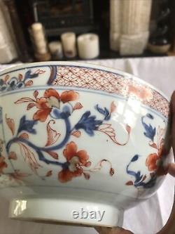 Large Chinese Imari bowl, Kangxi or Yongzheng