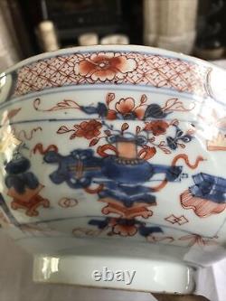 Large Chinese Imari bowl, Kangxi or Yongzheng