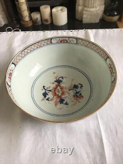 Large Chinese Imari bowl, Kangxi or Yongzheng