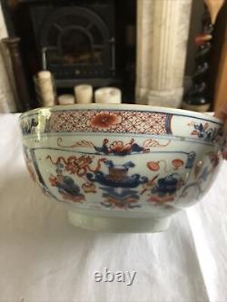 Large Chinese Imari bowl, Kangxi or Yongzheng