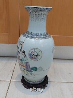 Large Chinese'Ladies' vase