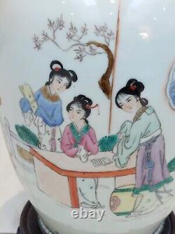 Large Chinese'Ladies' vase