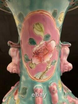 Large Chinese Peranakan Nyonya Straits Famille Rose Green-ground Vase
