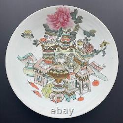 Large Chinese antique charger decorated with antique objects Bo Gu, Guangxu Mark