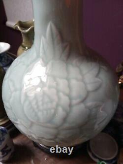 Large Chinese vase celadon glazed