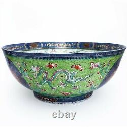 Large Clobbered Chinese Export Porcelain Punch Bowl. Diameter 31 cm. 18th/19th c