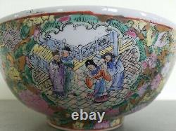 Large Famille Rose Export Porcelain Medallion Punch Bowl