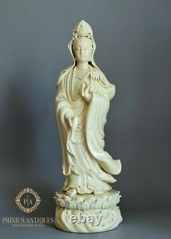 Large Fine Quality Chinese Dehua Porcelain Blanc De Chine Guanyin Kwanyin Figure