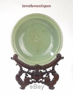 Large Longquan Celadon Bowl. Song Dynasty