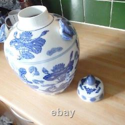 Large Vintage Chinese Blue White Ginger Jar Frogs Lilies Koi Carp Christmas Gift