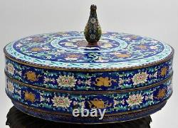 Large antique Chinese enamelled condiment box and cover