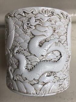 Large antique Chinese porcelain brush pot carve Chinese dragons