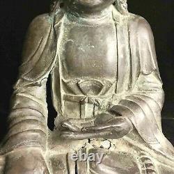 Large classic late Ming early Ching Dynasty bronze Buddha statue 17th-18th c
