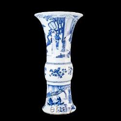 Nice large Chinese B&W beaker vase, figures, Kangxi, circa 1700