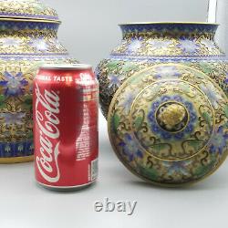 Pair Large Chinese Jingfa Cloisonné Champleve Gilt Urns With Foo Dog Finial 9.5