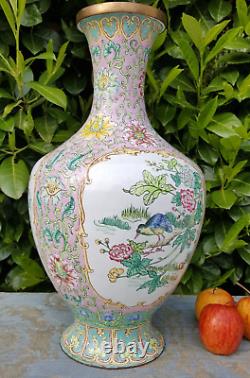 Vintage Chinese Oriental Large Canton Enamel Bird Vase